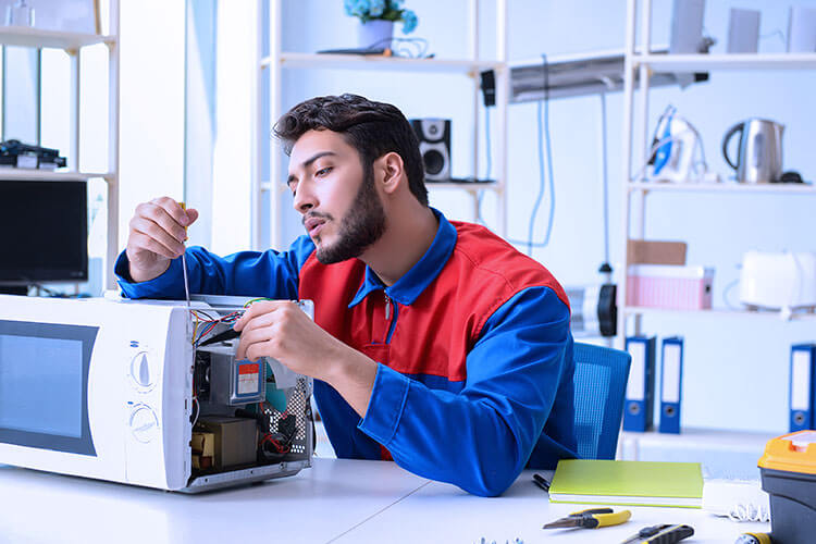 Microwave oven repairs in Charholi, Chikhali, Moshi, Vishrantwadi, Dighi, Alandi